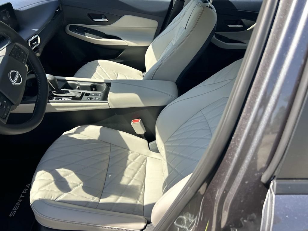 Used 2026 Nissan Sentra SL w/ Floor Mat Package FWD image 15