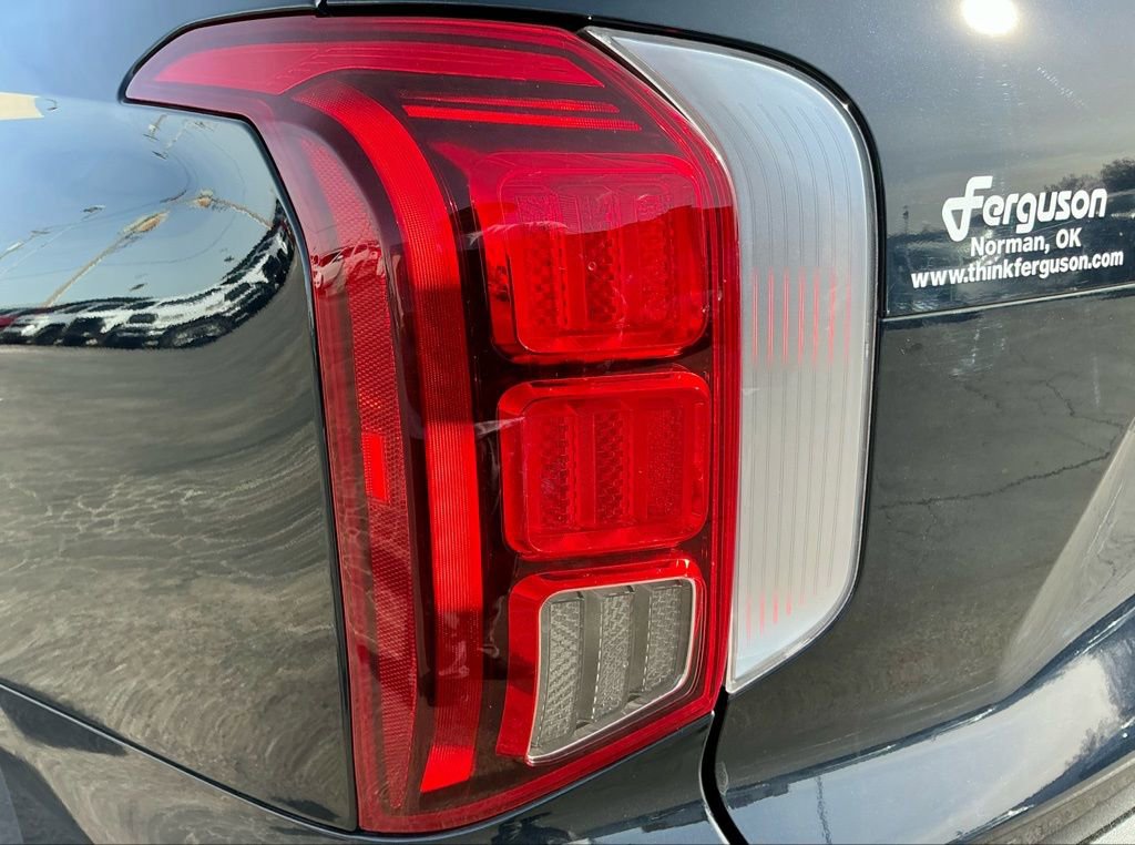 Used 2024 Hyundai Palisade Calligraphy image 16