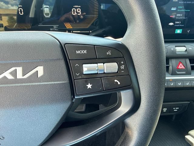 Used 2025 Kia K4 FWD image 28