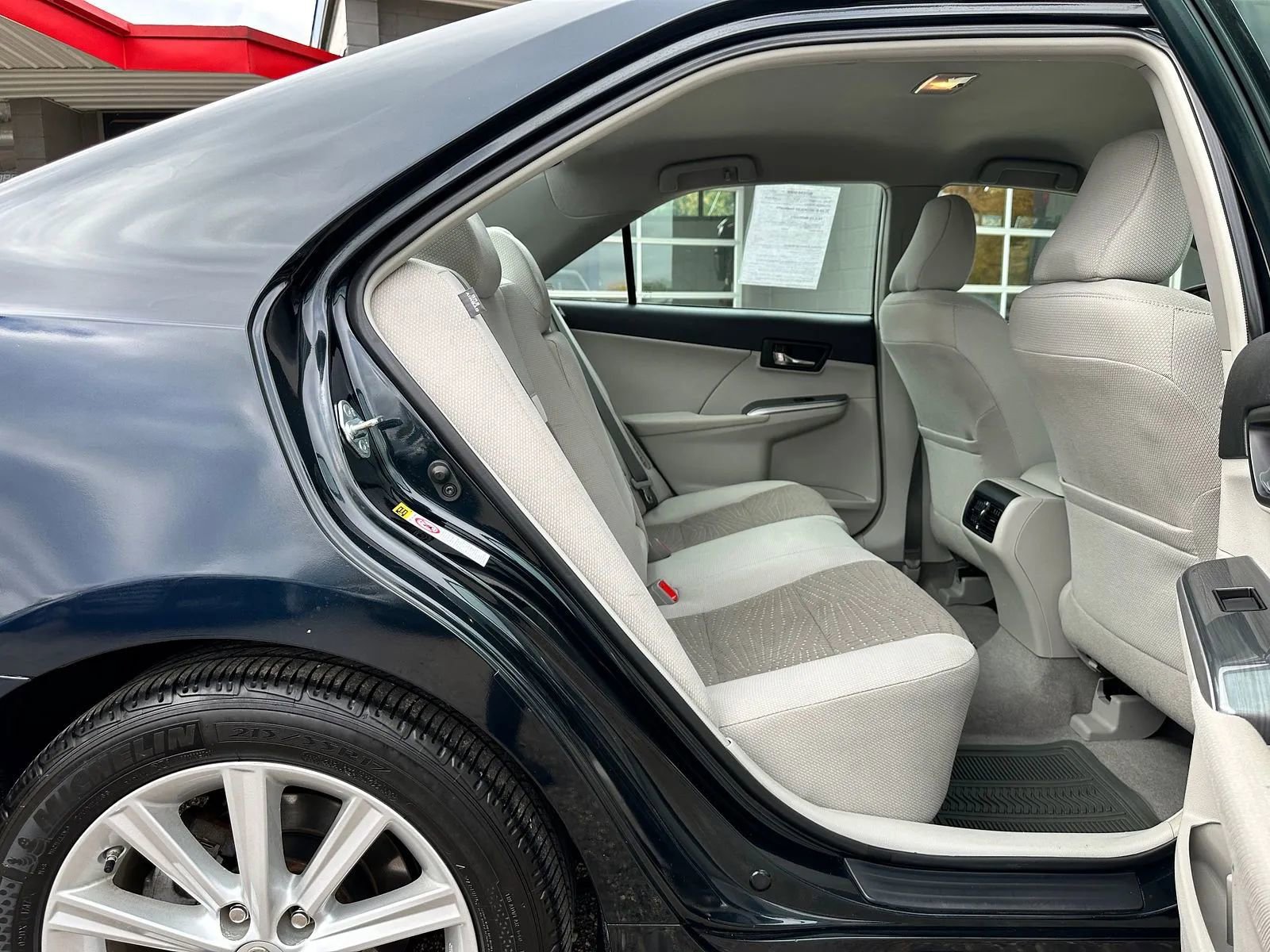 Used 2012 Toyota Camry XLE image 15