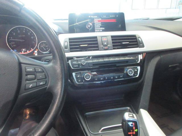 Used 2016 BMW 320i xDrive Sedan AWD/4WD image 37
