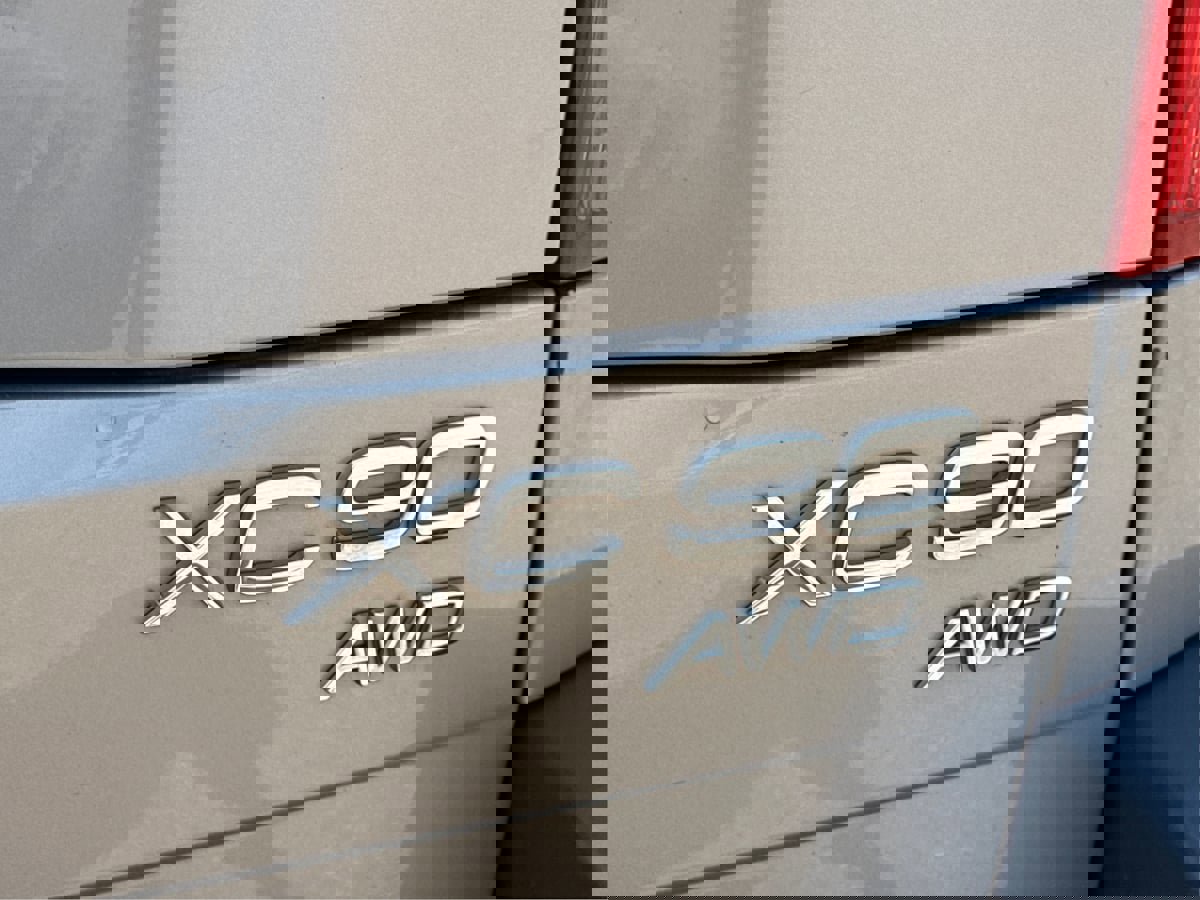 Used 2004 Volvo XC90 2.5T image 21