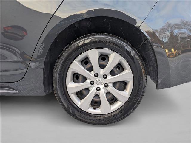 Used 2024 Toyota Corolla LE image 20
