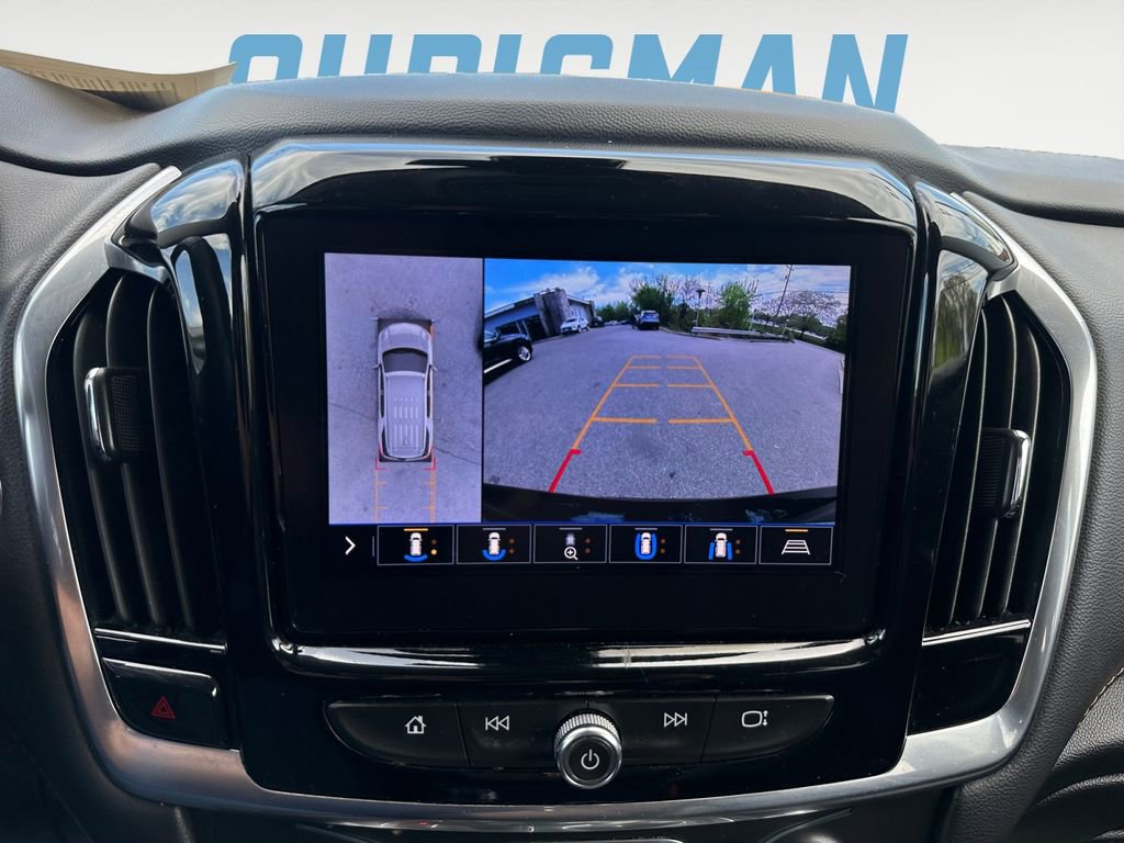 Used 2020 Chevrolet Traverse LT w/ LT Premium Package image 18