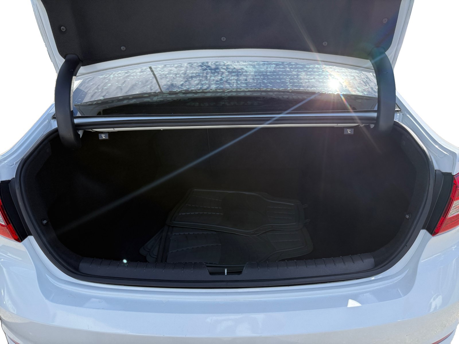Used 2015 Hyundai Sonata ECO FWD image 17