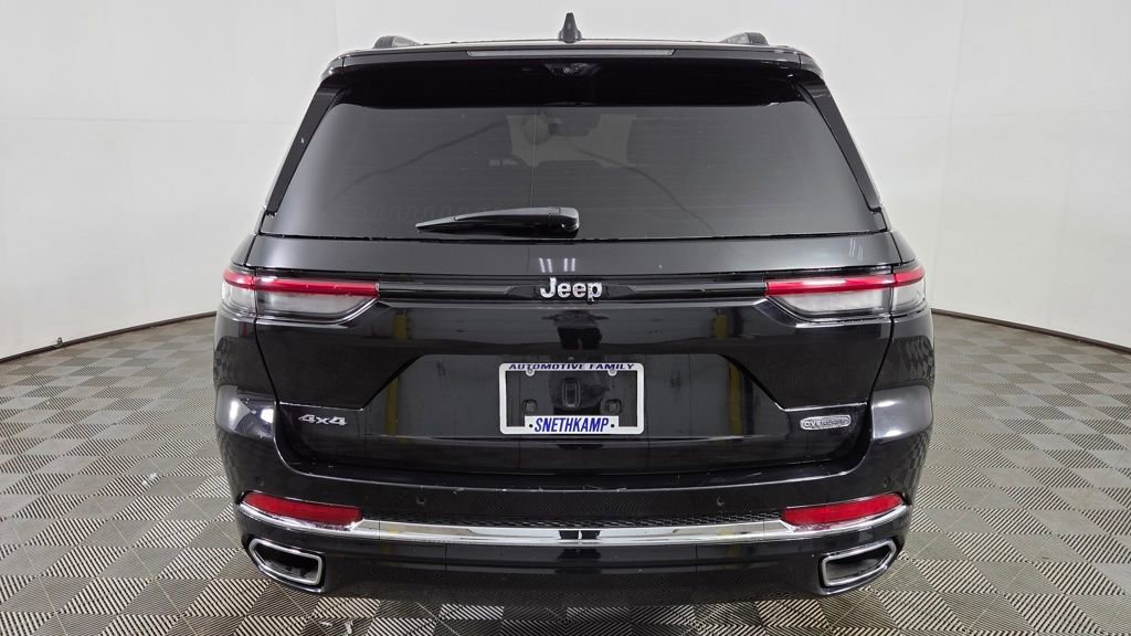 Used 2022 Jeep Grand Cherokee Overland w/ Luxury Tech Group IV image 7