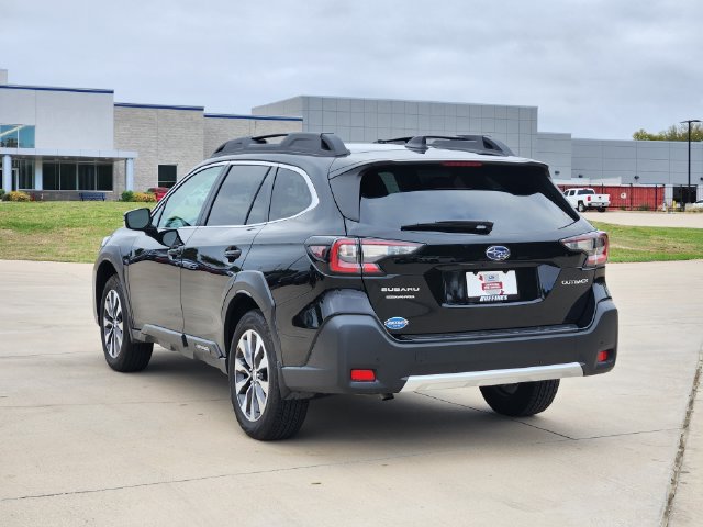 Certified 2025 Subaru Outback Limited AWD/4WD image 5