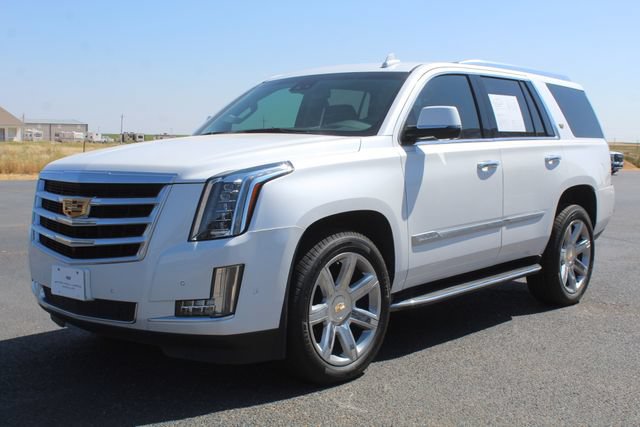 Used 2020 Cadillac Escalade Luxury RWD image 10