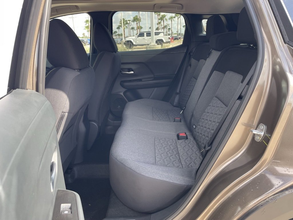 New 2025 Nissan Kicks SV w/ SV Premium Package image 19