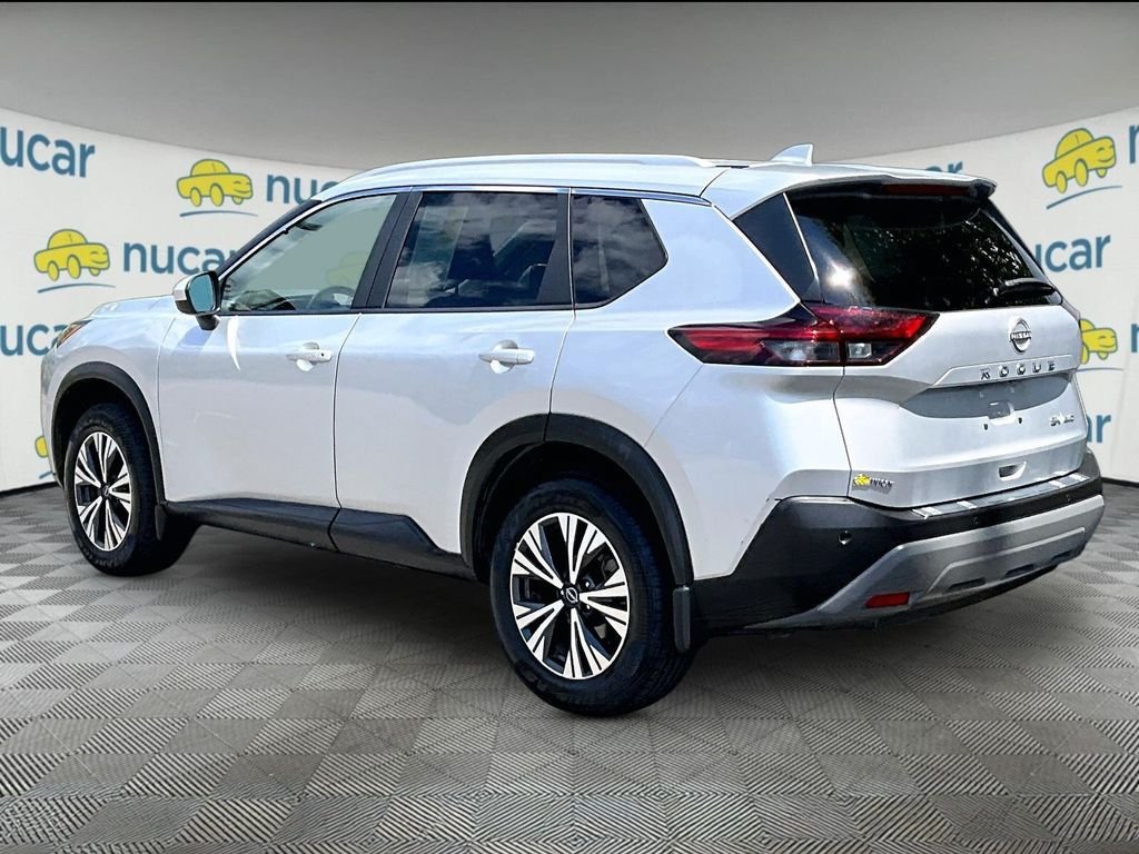 Used 2023 Nissan Rogue SV w/ SV Premium B Package AWD/4WD image 4