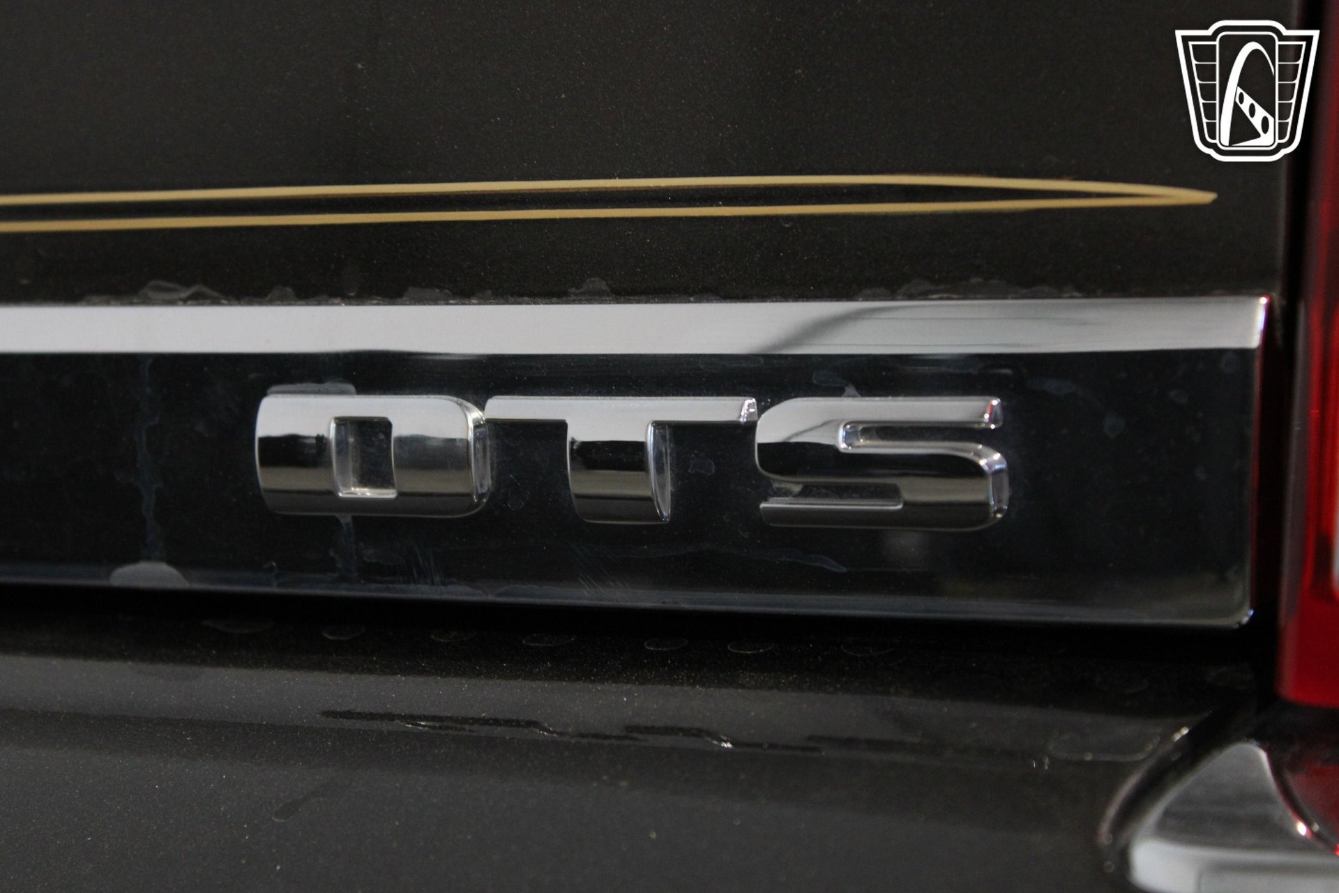 Used 2008 Cadillac DTS Performance w/ Platinum Edition image 37