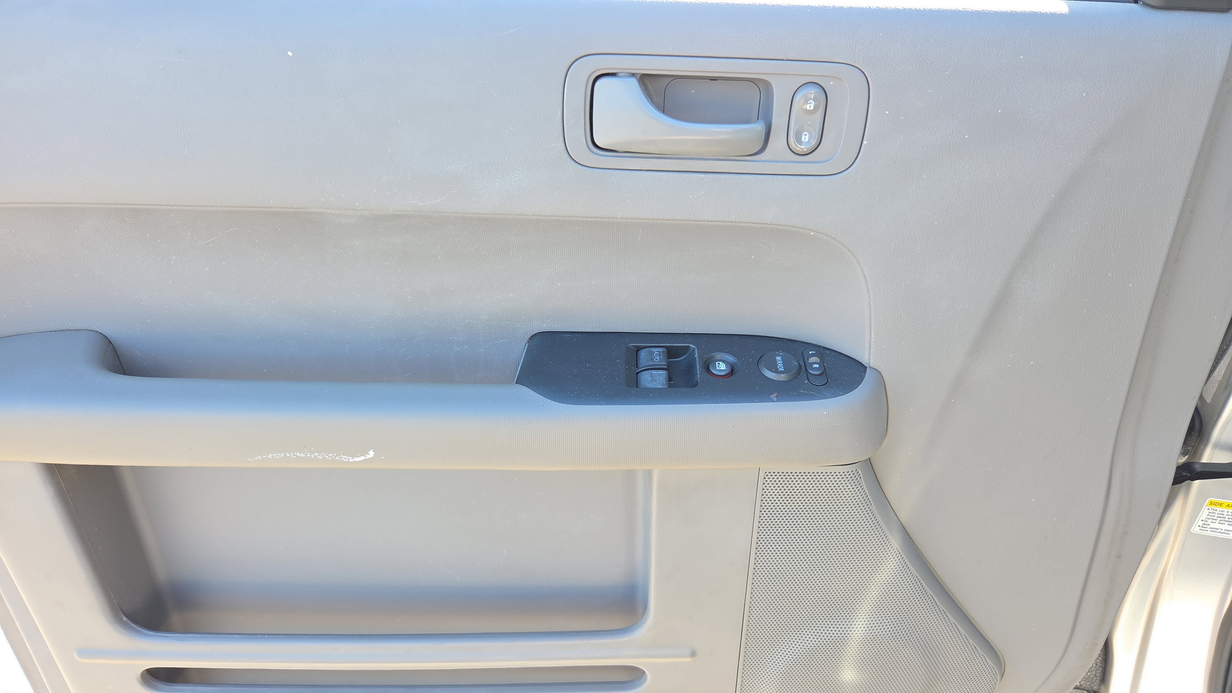 Used 2011 Honda Element LX image 17