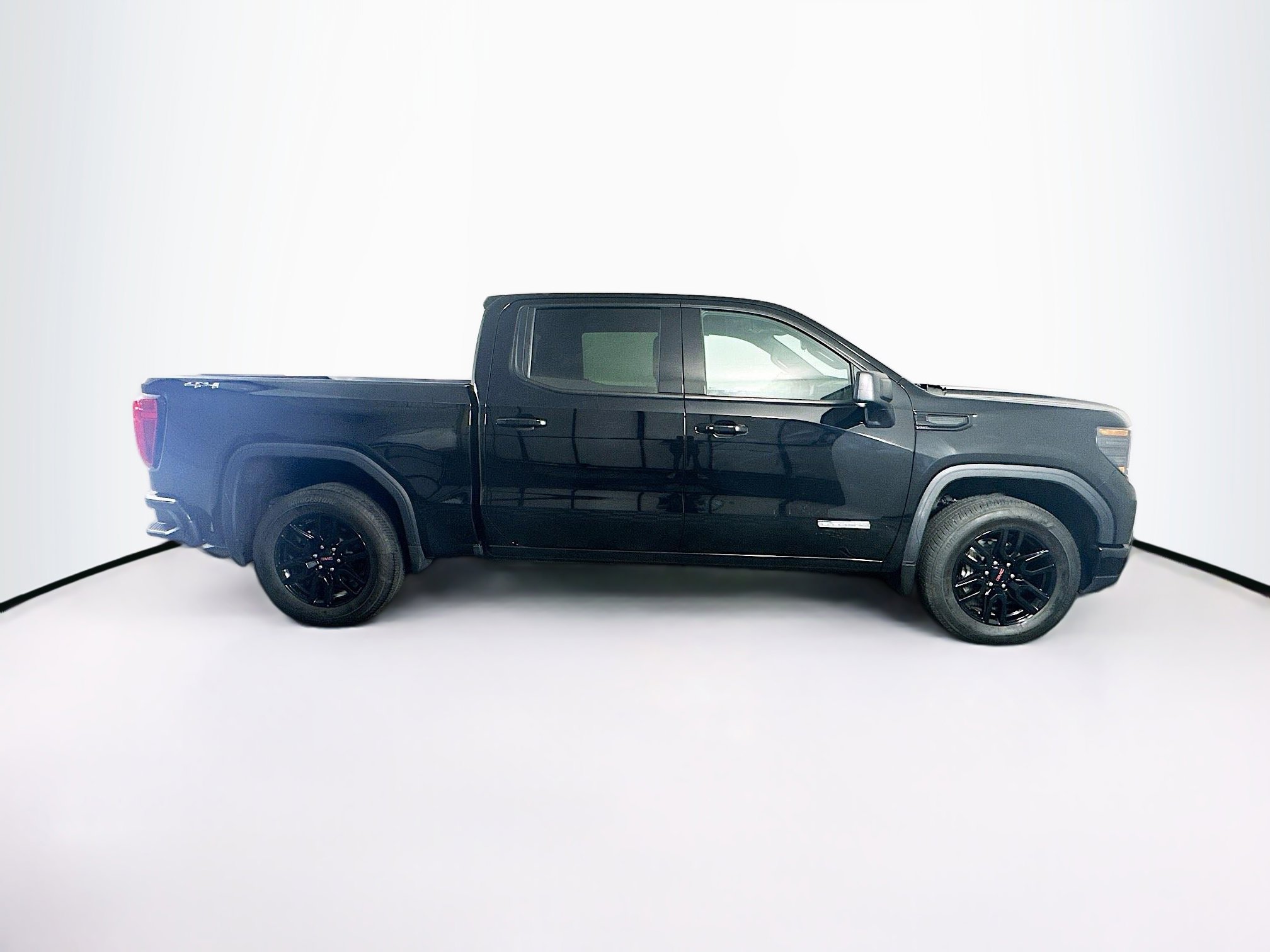 Used 2024 GMC Sierra 1500 Elevation image 10