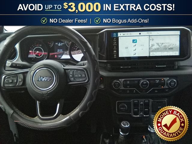 Used 2024 Jeep Gladiator Sport AWD/4WD image 17