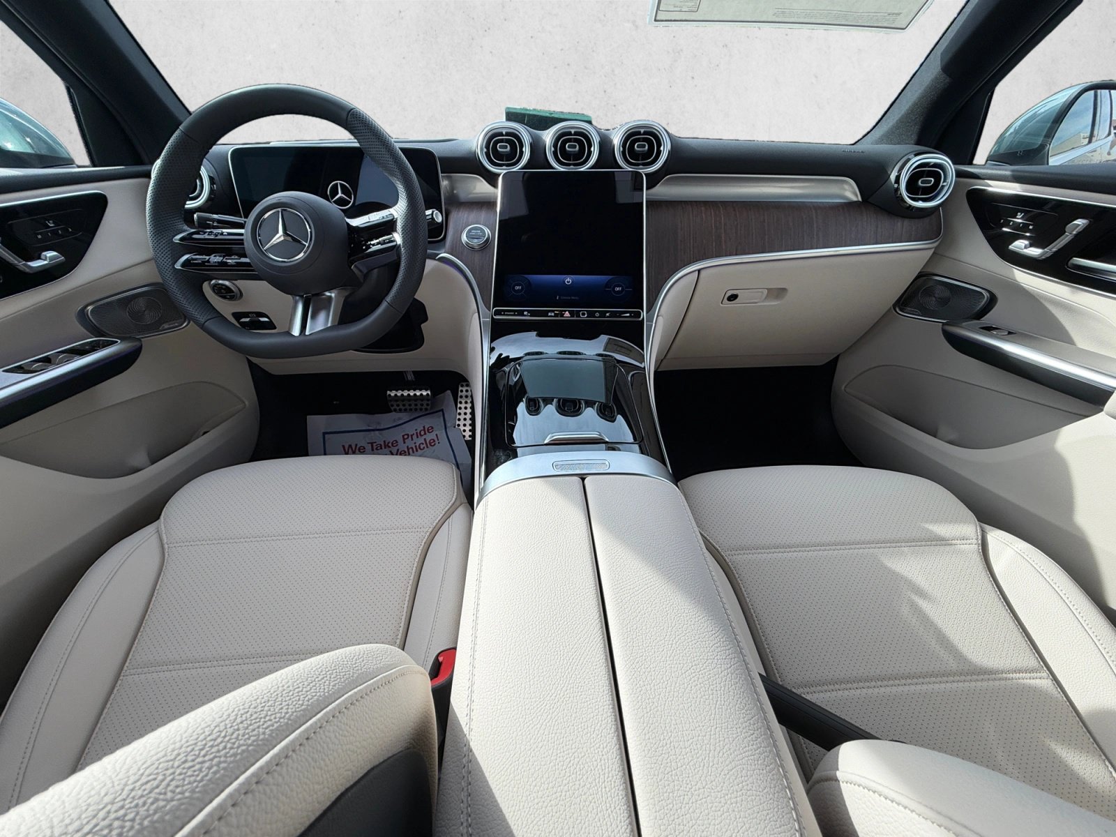 New 2027 Mercedes-Benz GLC 300 4MATIC image 16