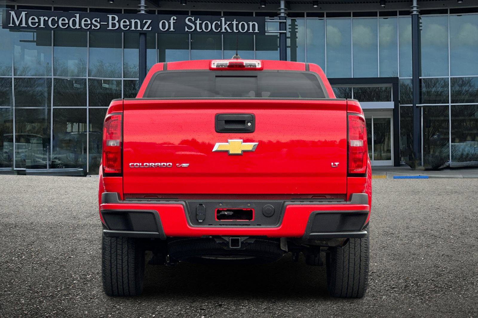 Used 2017 Chevrolet Colorado LT w/ LT Convenience Package image 5