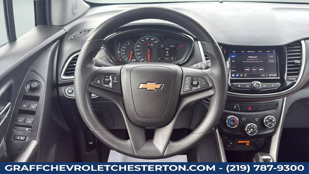 Used 2021 Chevrolet Trax LS w/ Tint and Cruise Package AWD/4WD image 19