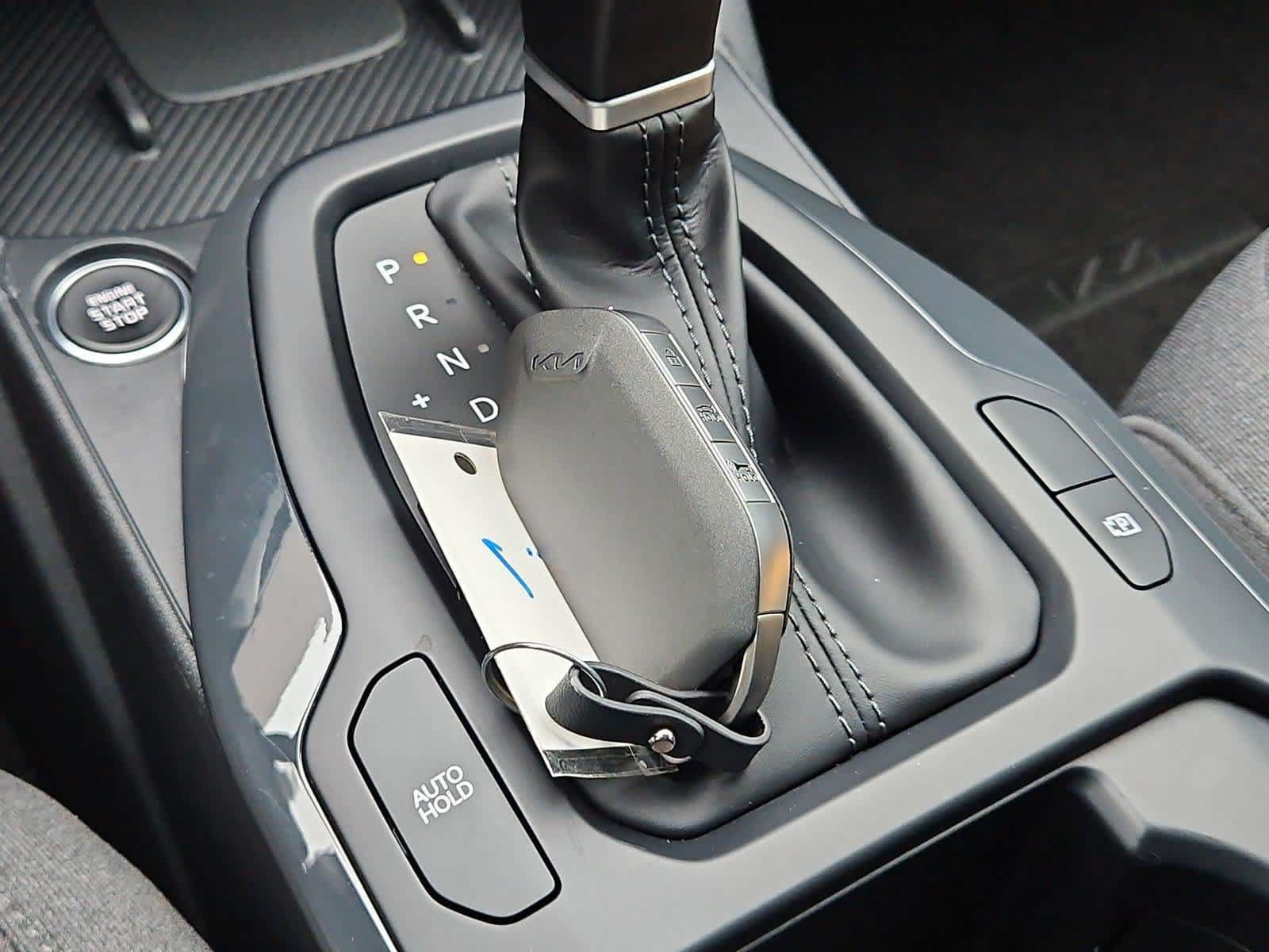 Certified 2025 Kia K4 EX FWD image 33