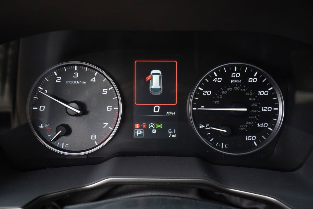 Used 2025 Subaru Outback Touring w/ Popular Package #2 image 13