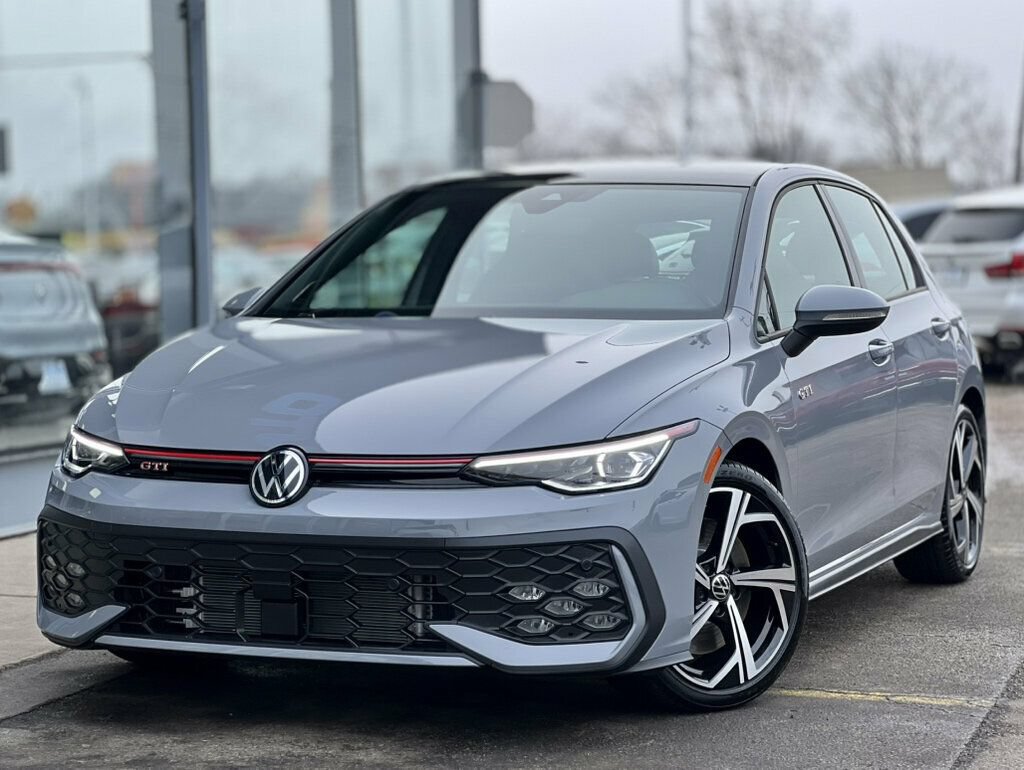 Used 2025 Volkswagen GTI SE w/ SE Leather Seating Package FWD image 36