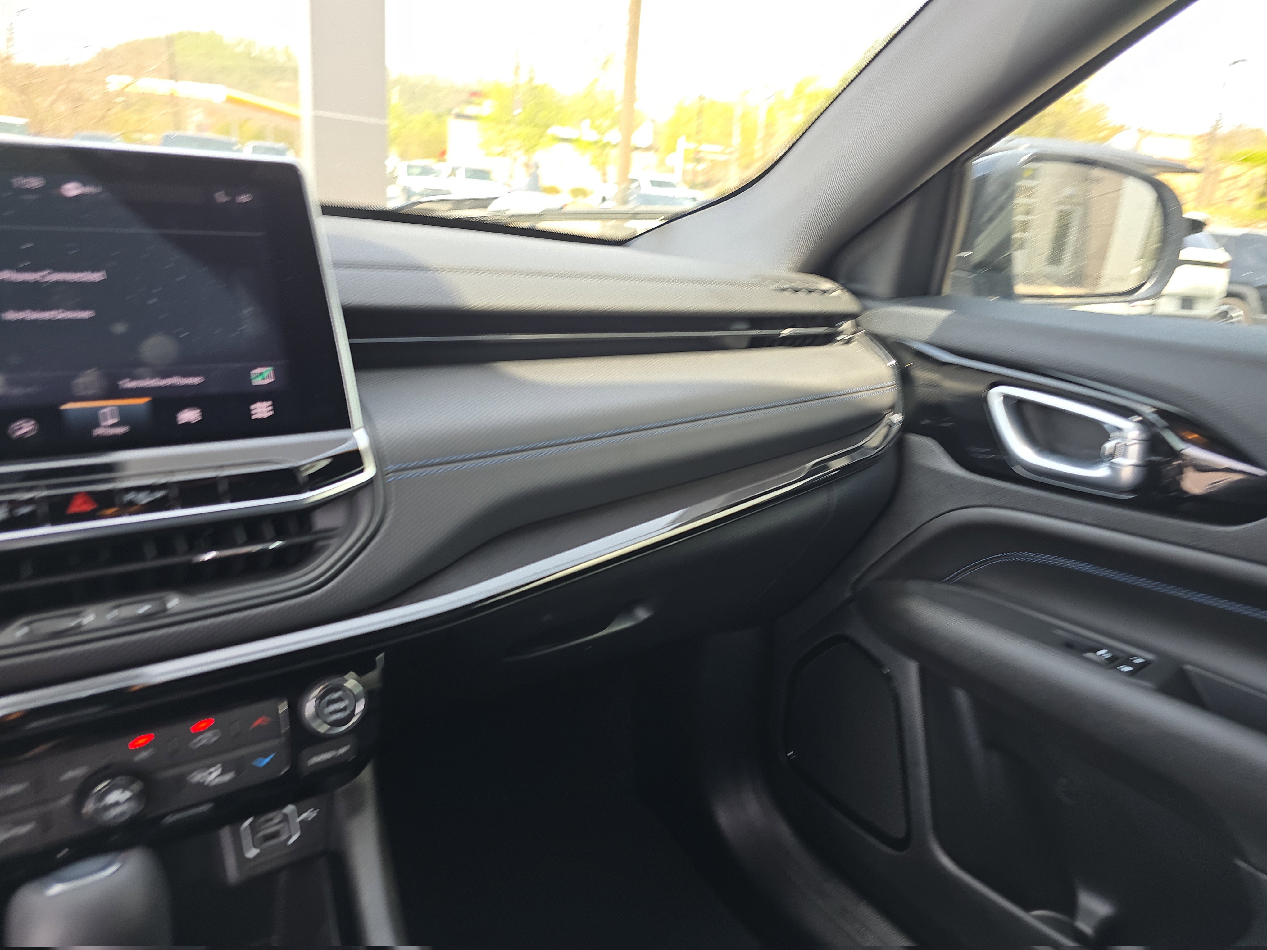 Used 2026 Jeep Compass Limited image 25