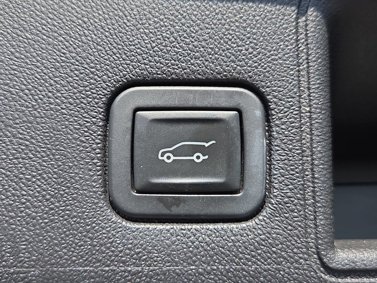 Used 2019 GMC Terrain SLT w/ Preferred Package FWD image 26