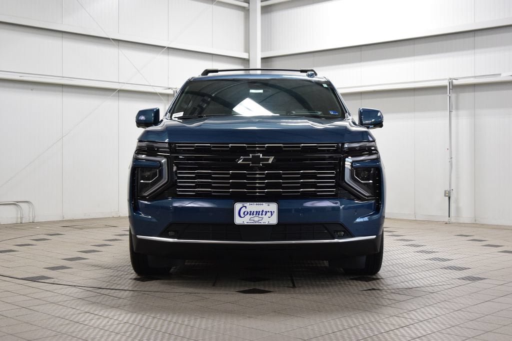 New 2026 Chevrolet Suburban High Country AWD/4WD image 2