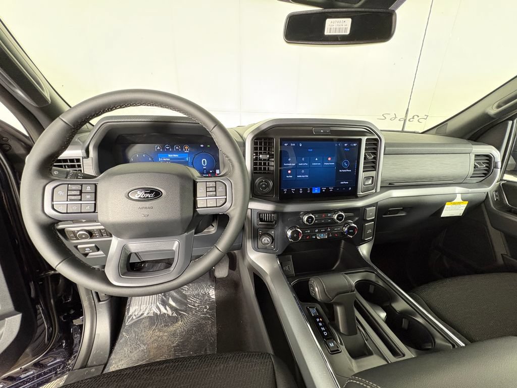 New 2026 Ford F150 XLT w/ Equipment Group 302A MID AWD/4WD image 8