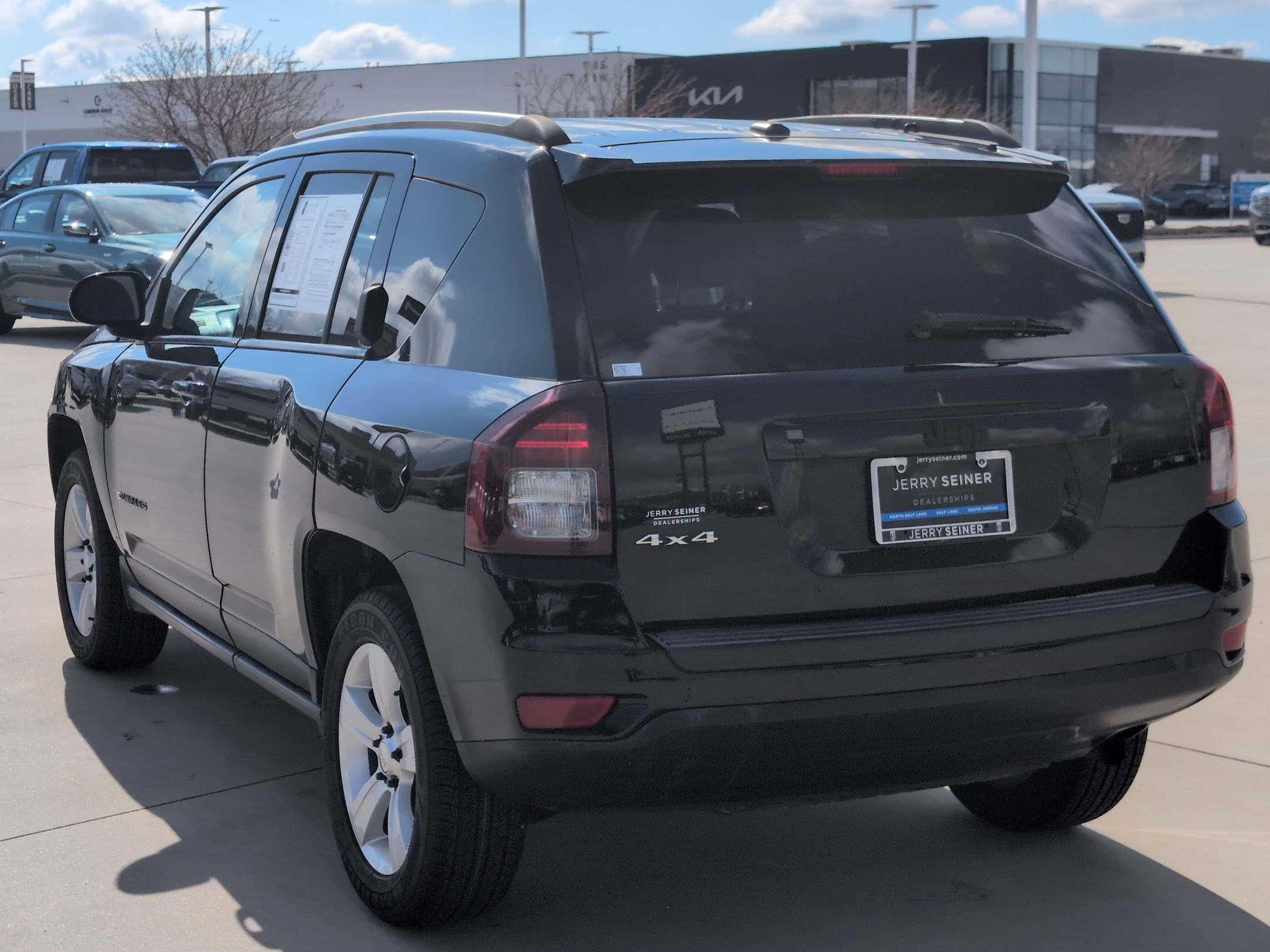 Used 2016 Jeep Compass Sport w/ Power Value Group image 3