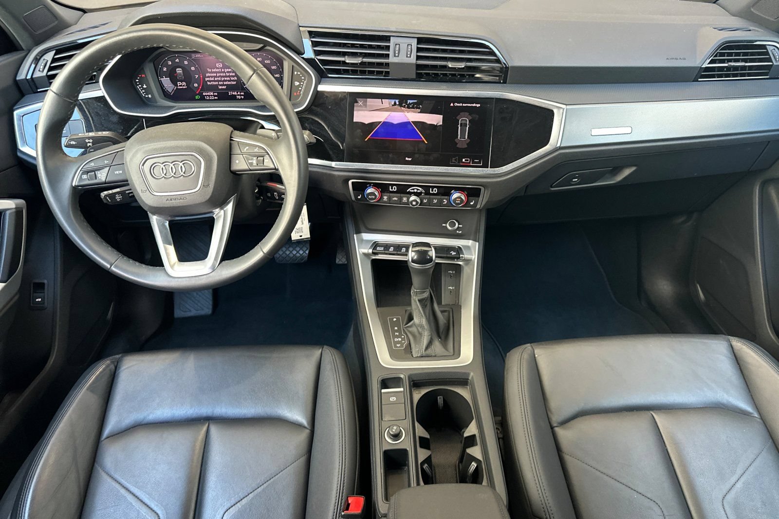 Used 2025 Audi Q3 2.0T Premium AWD/4WD image 15