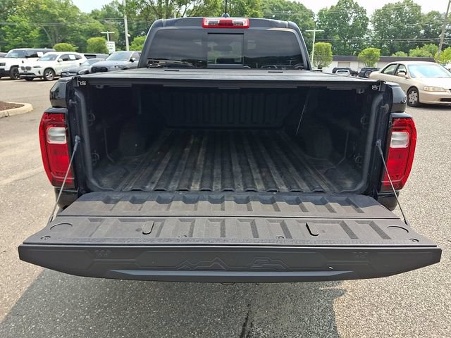 Used 2024 GMC Canyon AT4 w/ LPO, Off Road Lift Package AWD/4WD image 31