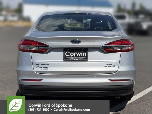 Used 2019 Ford Fusion SEL FWD image 17