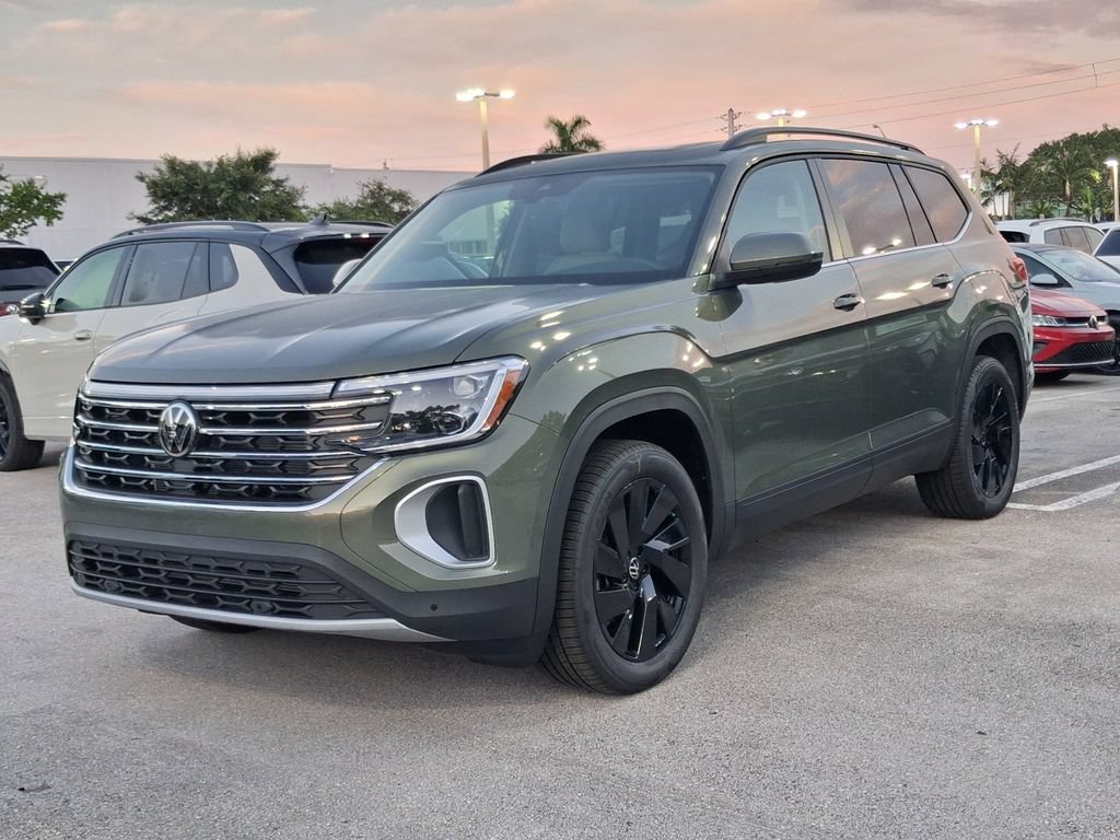 New 2026 Volkswagen Atlas SE FWD image 3