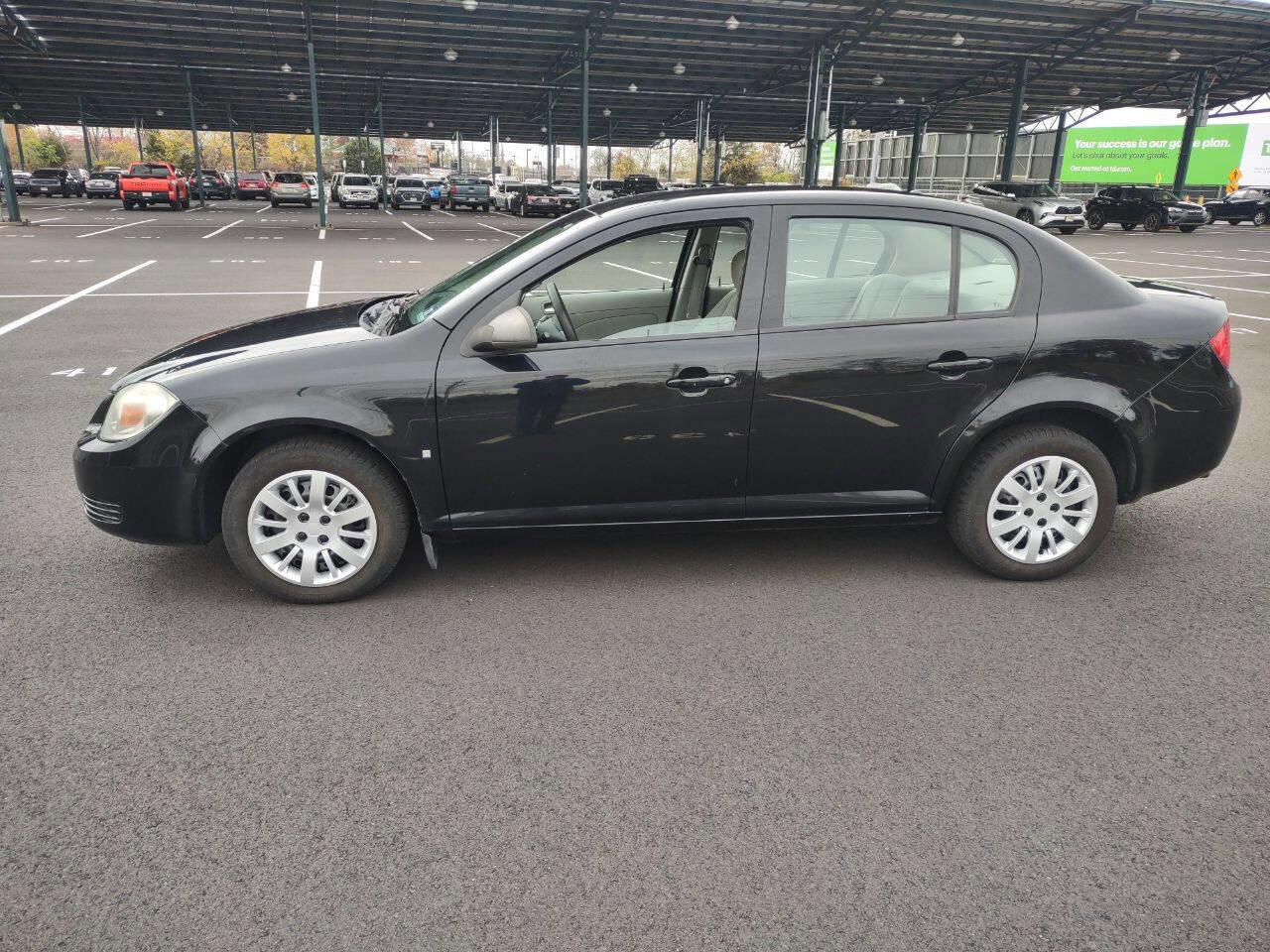 Used 2008 Chevrolet Cobalt LS image 2