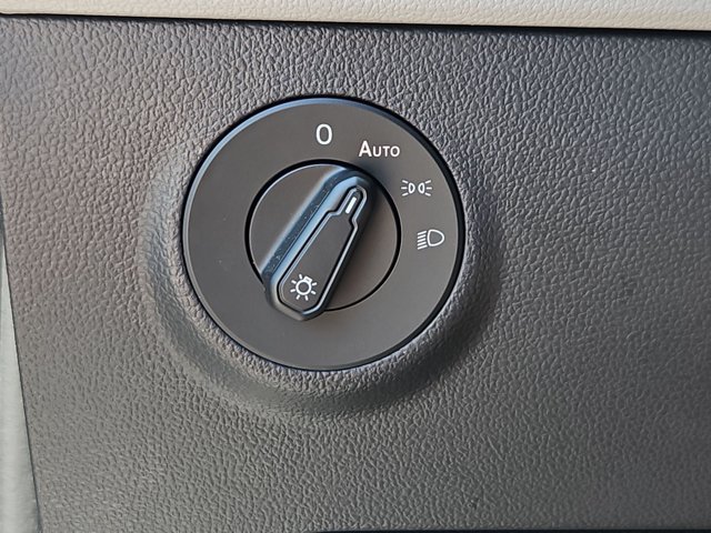 Used 2023 Volkswagen Taos S FWD image 19