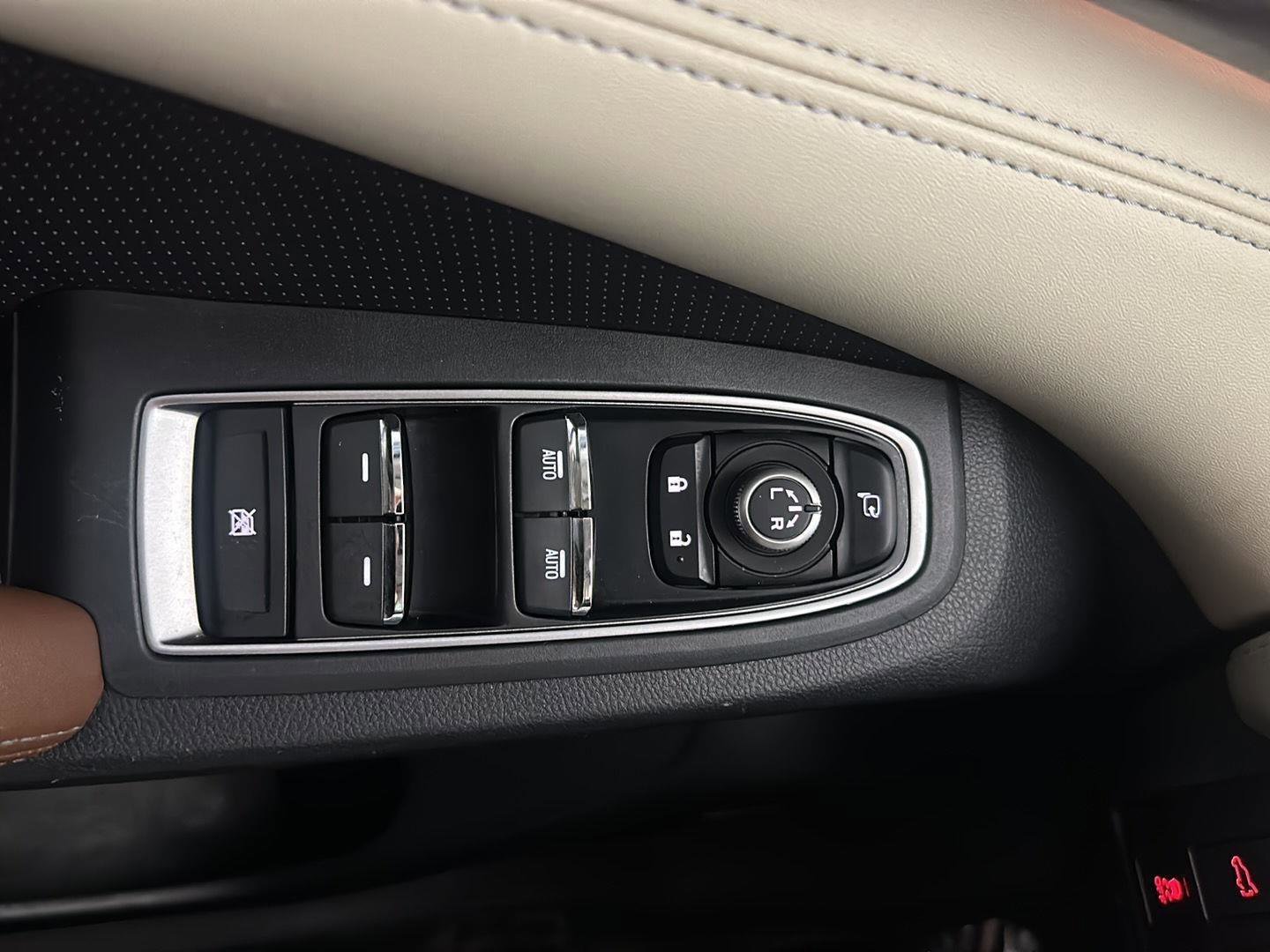 Used 2020 Subaru Ascent Touring w/ Popular Package #3 image 13