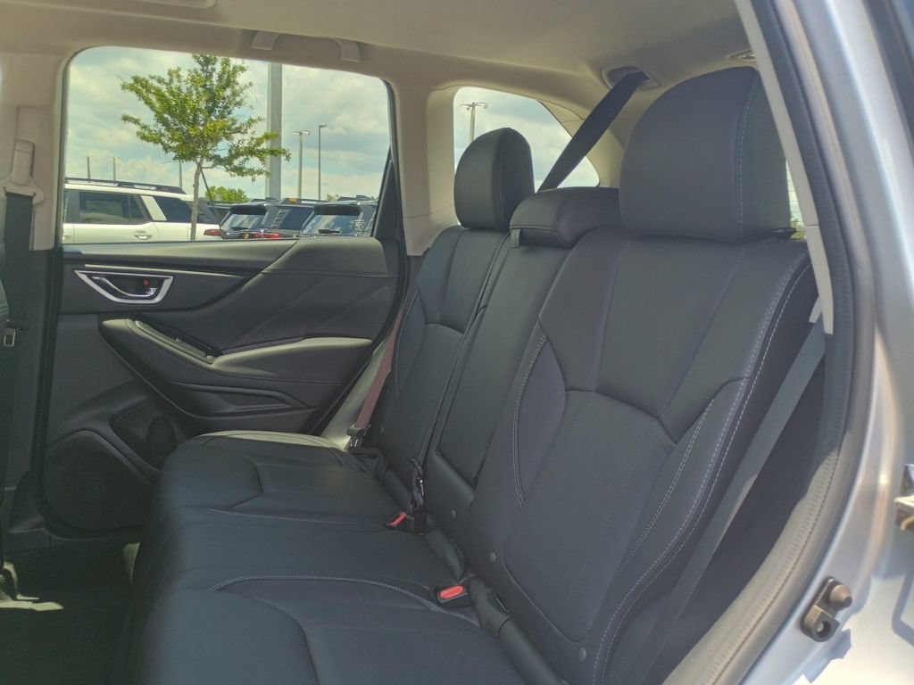 Used 2020 Subaru Forester Touring AWD/4WD image 17