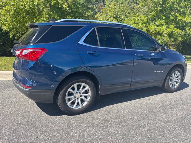 Used 2019 Chevrolet Equinox LT FWD image 2