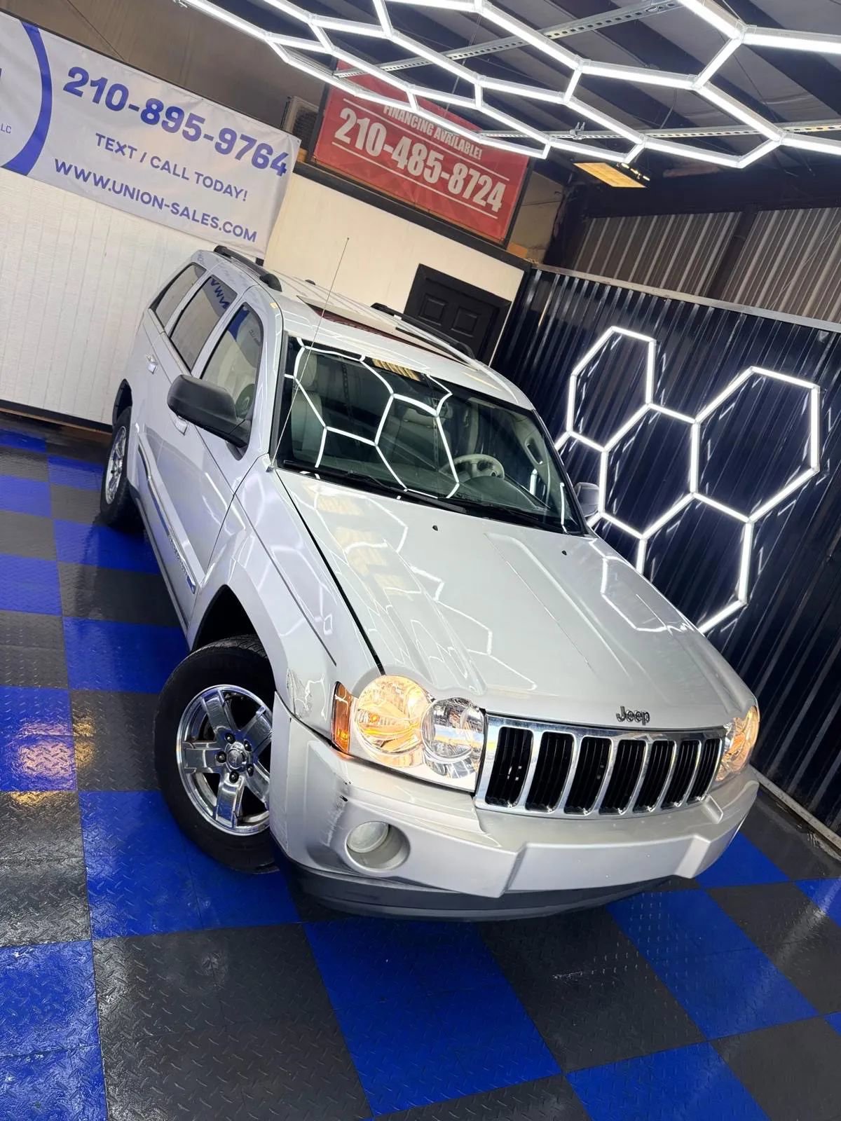 Used 2007 Jeep Grand Cherokee Limited image 15