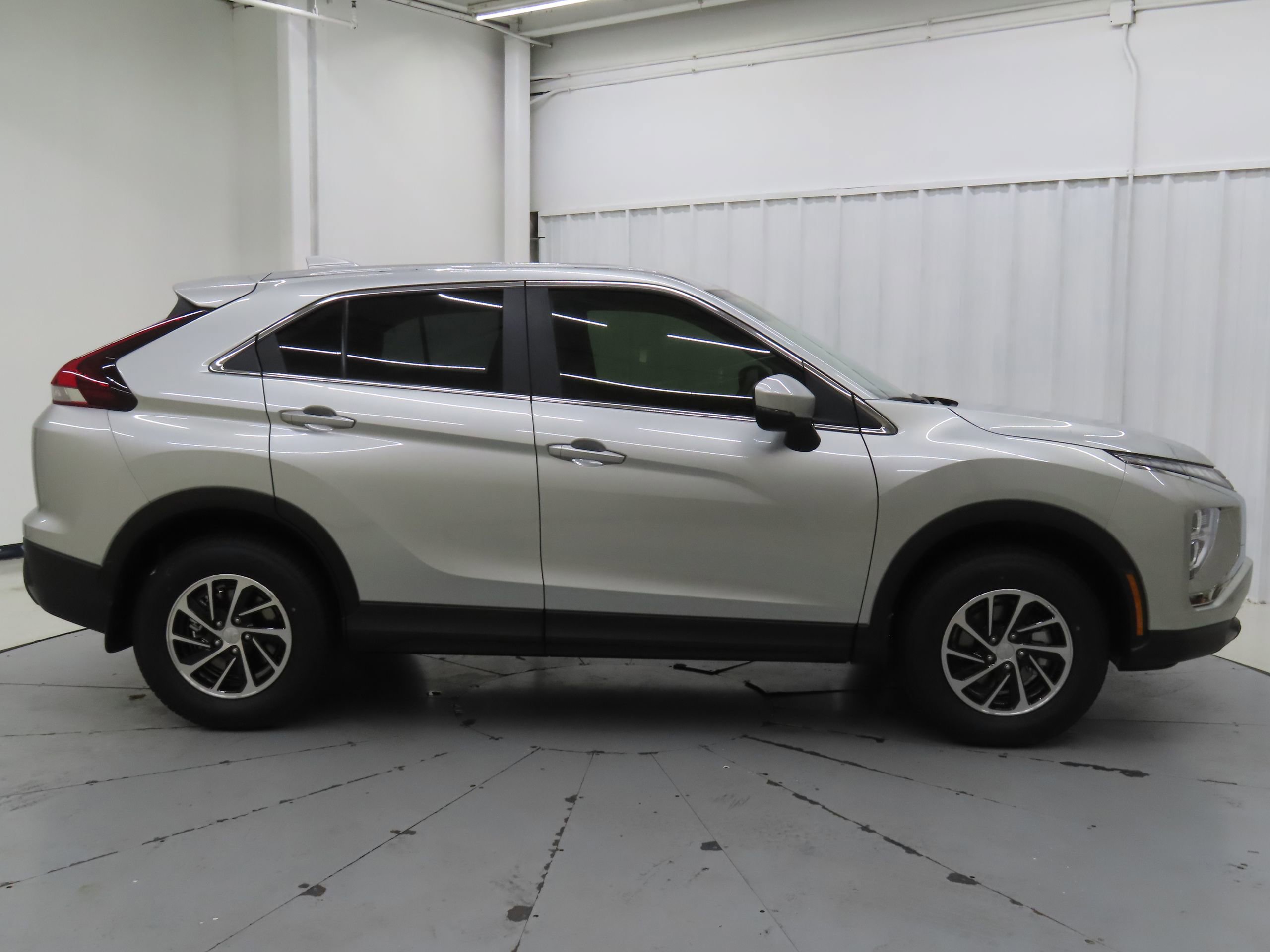 New 2026 Mitsubishi Eclipse Cross ES AWD/4WD image 2
