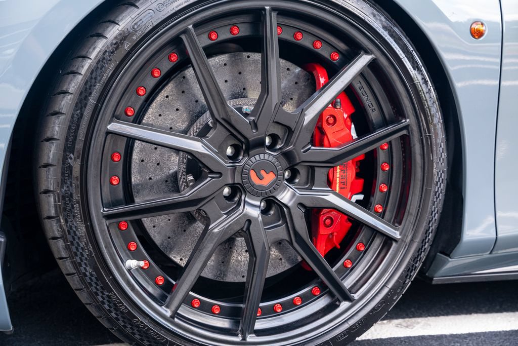 Used 2016 Ferrari 488 GTB RWD image 24