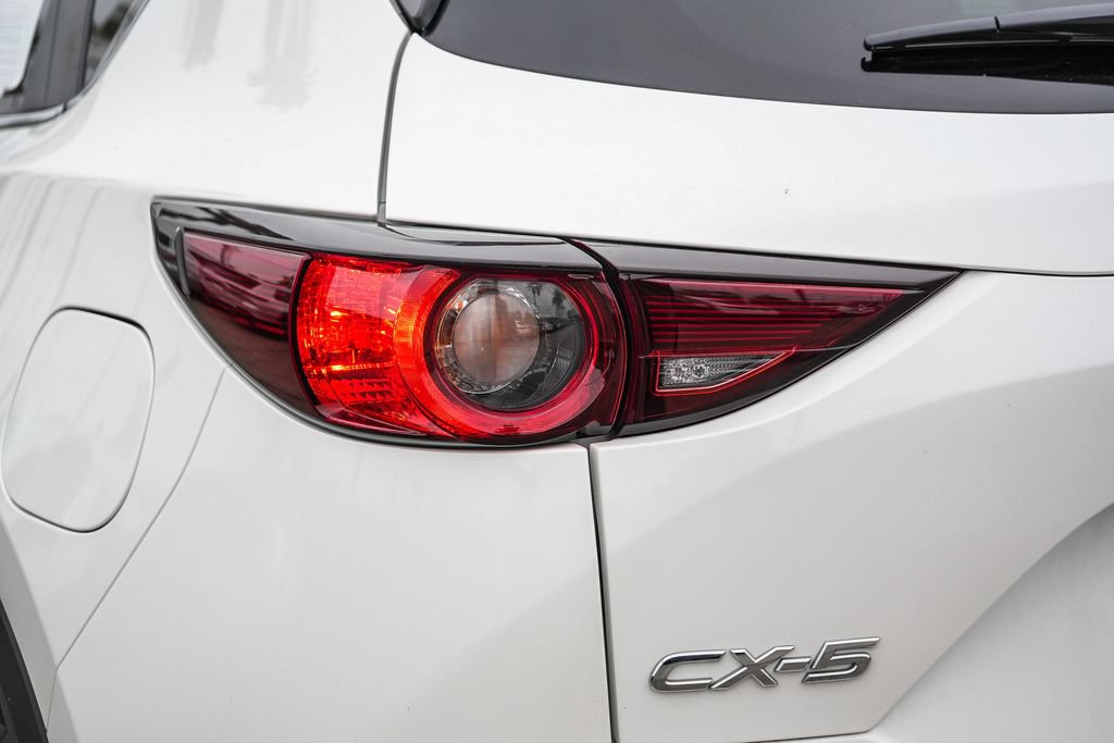 Used 2019 MAZDA CX-5 Touring FWD image 9