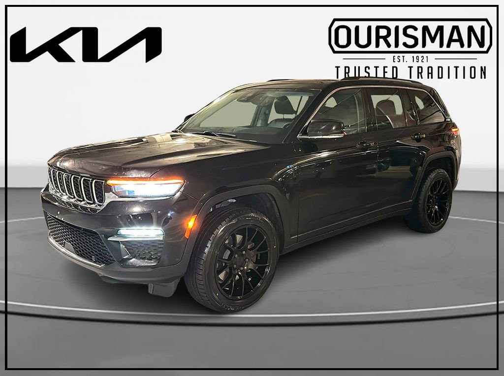 Used 2022 Jeep Grand Cherokee Limited 4xe w/ Luxury Tech Group II image 2