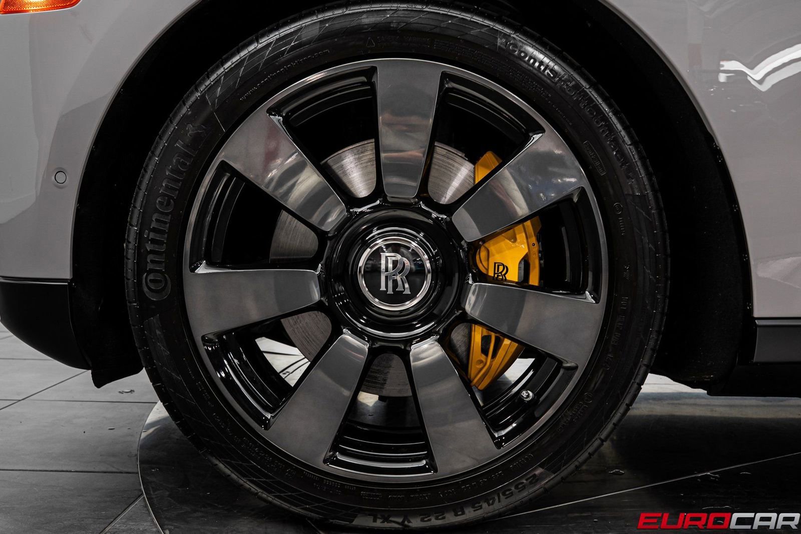 Used 2024 Rolls-Royce Cullinan image 22