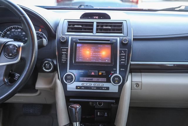 Used 2013 Toyota Camry XLE w/ Leather Pkg FWD image 14