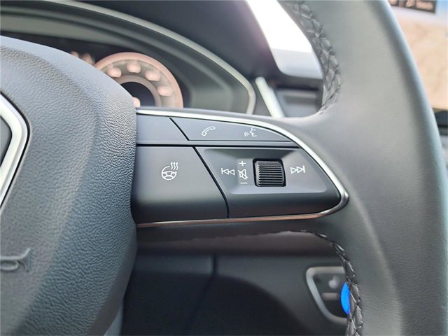 Certified 2025 Audi Q5 2.0T Premium Plus w/ Premium Plus Package image 16