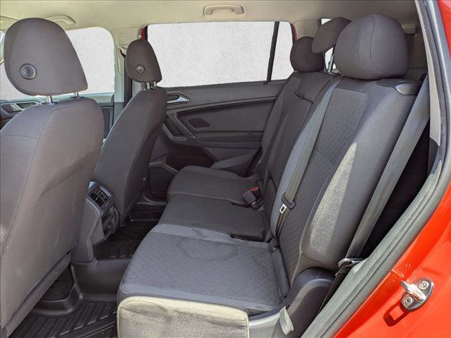 Used 2018 Volkswagen Tiguan S FWD image 17