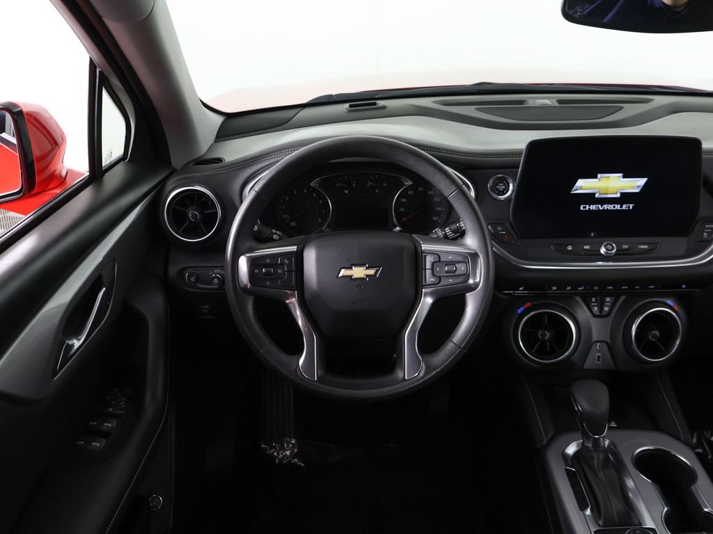 Used 2024 Chevrolet Blazer LT w/ Convenience Package FWD image 35