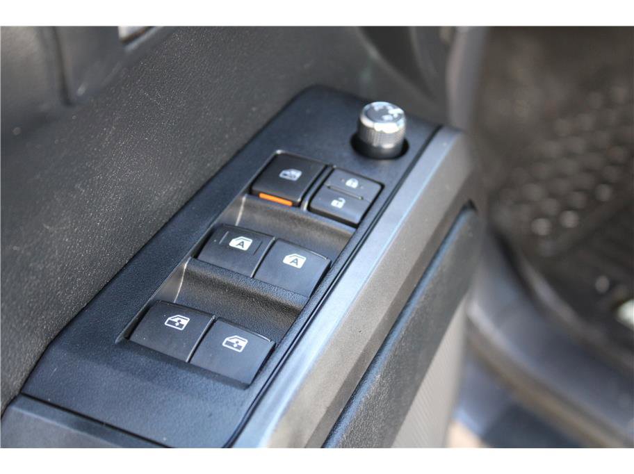 Used 2017 Toyota Tacoma TRD Off-Road w/ Tow Package image 13