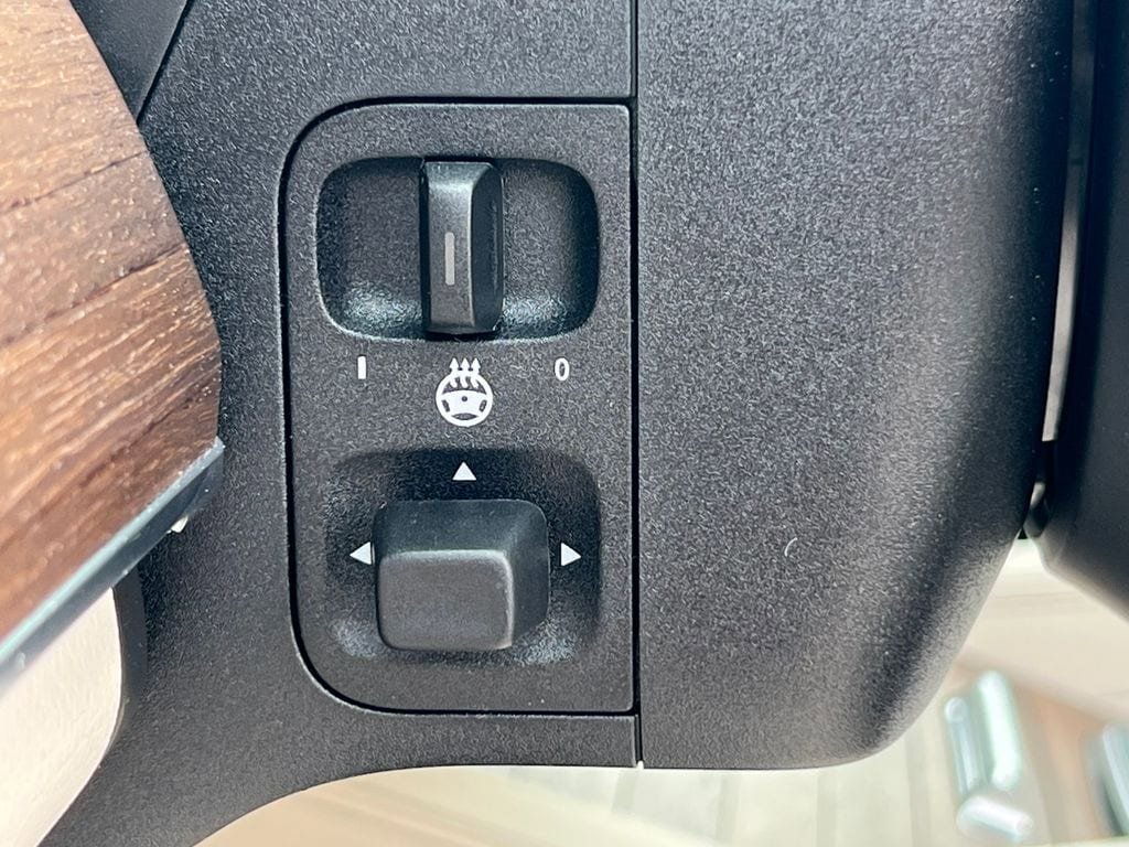 New 2026 Mercedes-Benz GLS 450 4MATIC image 20